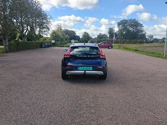 Volvo V40 Cross Country 2016 photo 4