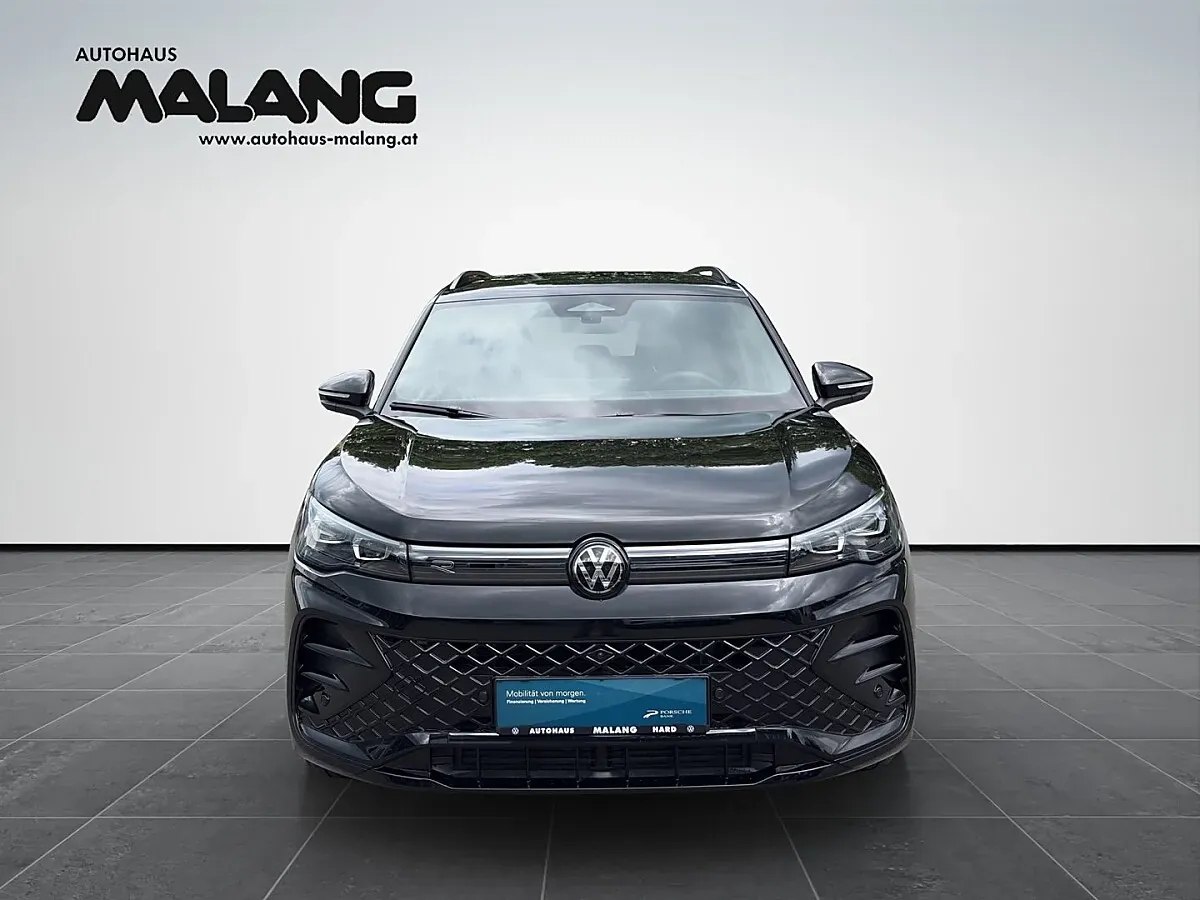 Volkswagen Tiguan 2026 photo 2