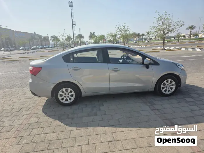 Kia Rio 2013 photo 4