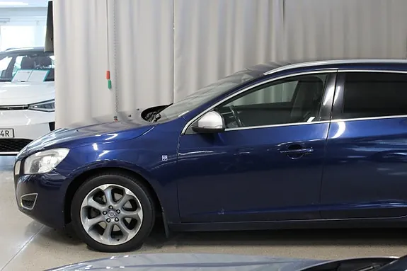 Volvo V60 2012 photo 5
