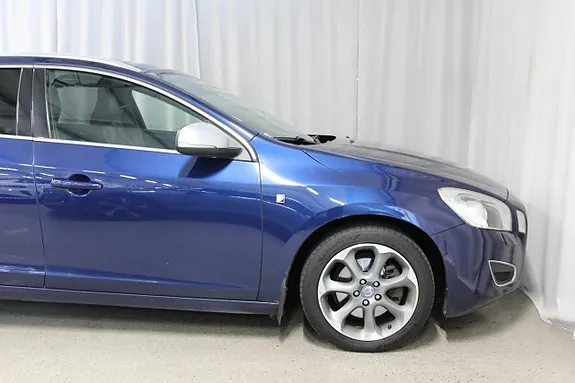 Volvo V60 2012 photo 3
