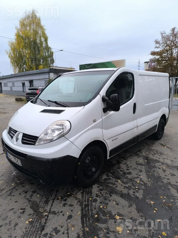 Renault Trafic 2009 photo 3