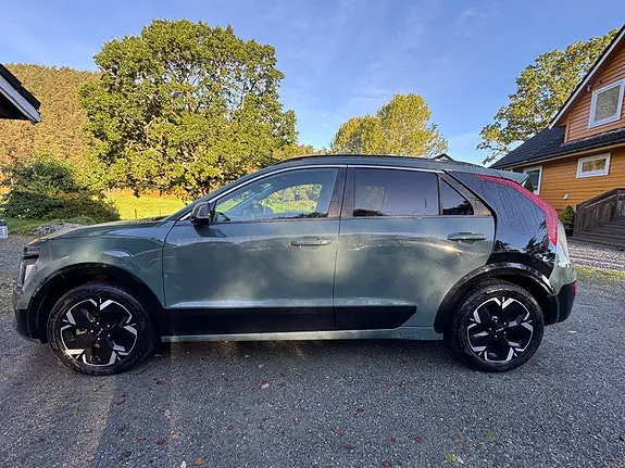 Kia Niro 2023 photo 2