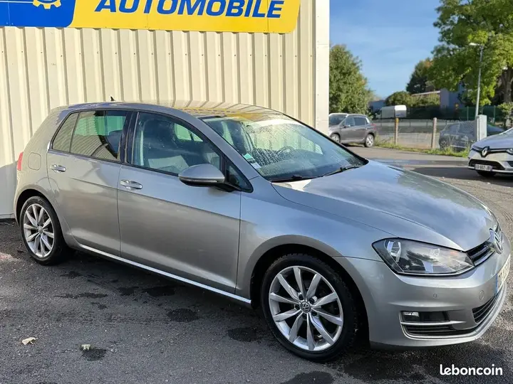 Volkswagen Golf 2015 photo 2