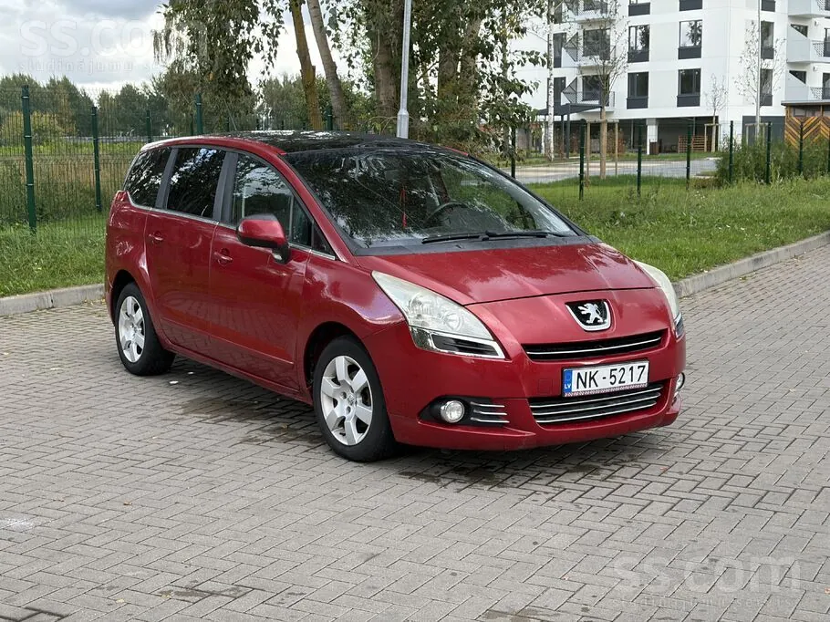 Peugeot 5008