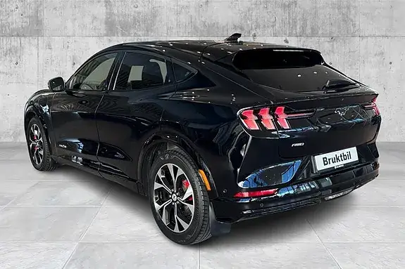 Ford Mustang Mach-E 2023 photo 3