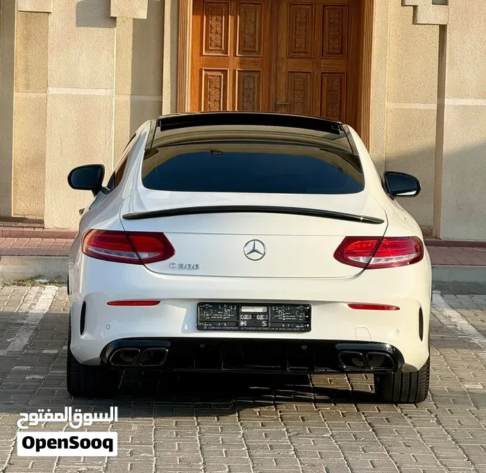 Mercedes-Benz C300 2018 photo 4