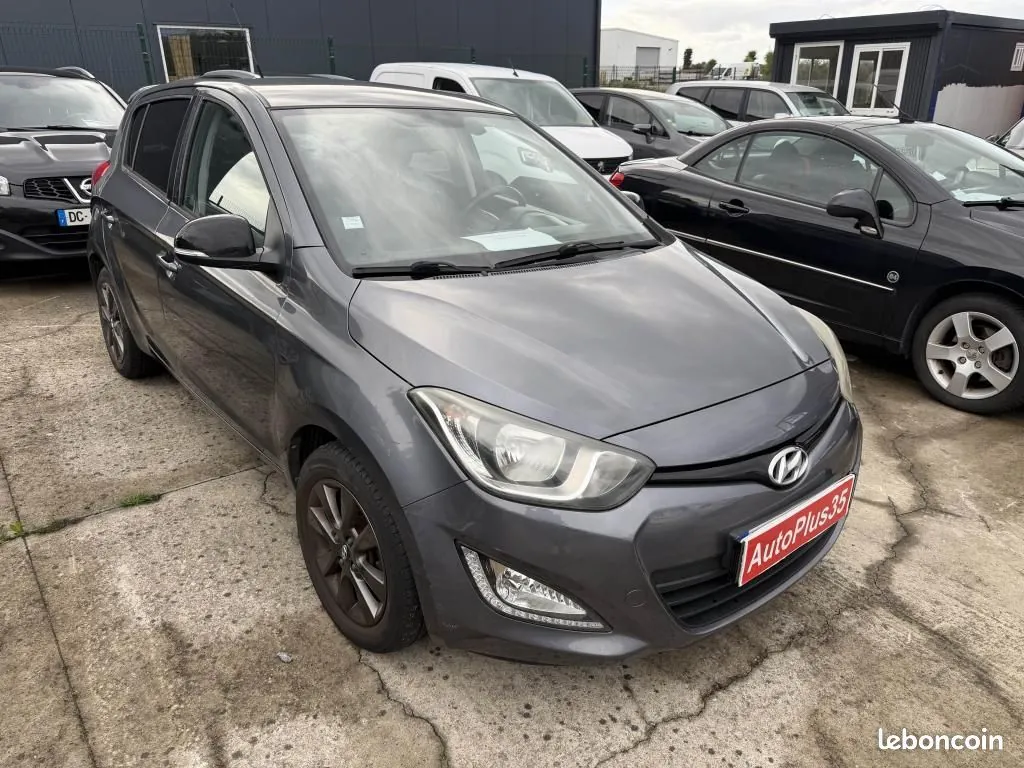 Hyundai I20 2014 photo 2