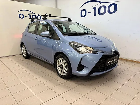 Toyota Yaris 2017 photo 2