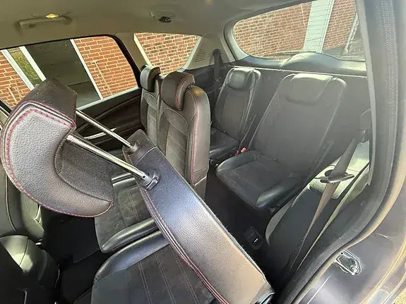 Ford S-Max 2013 photo 4