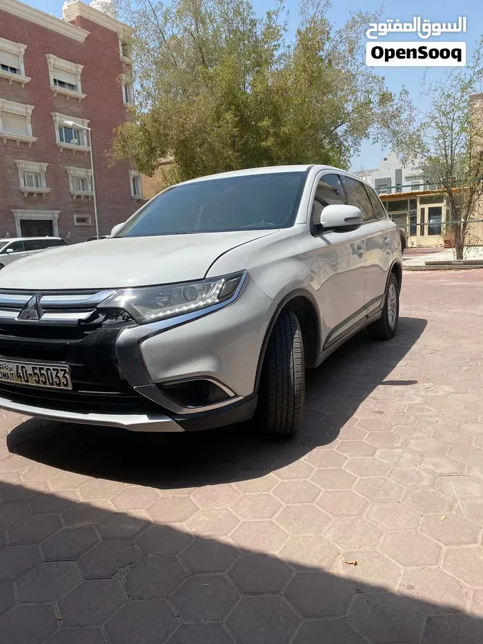 Mitsubishi Outlander 2017 photo 5