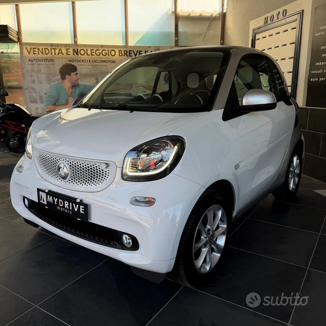 Smart Fortwo 2015 photo 3