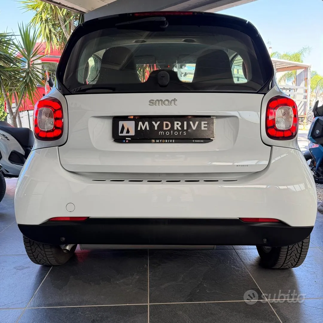 Smart Fortwo 2015 photo 5