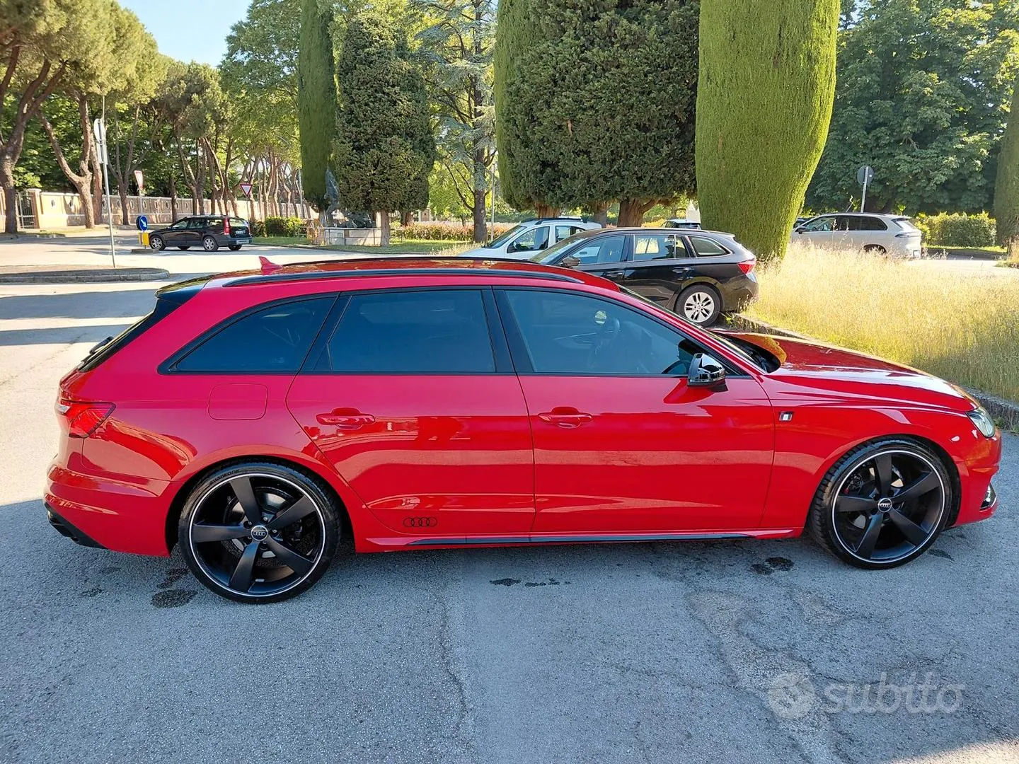 Audi A4 2020 photo 2