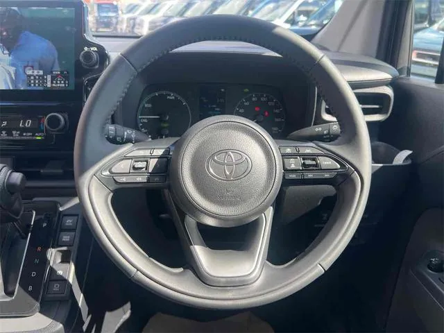 Toyota Sienta 2026 photo 3