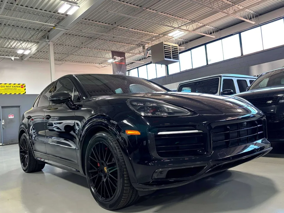Porsche Cayenne 2021 photo 2