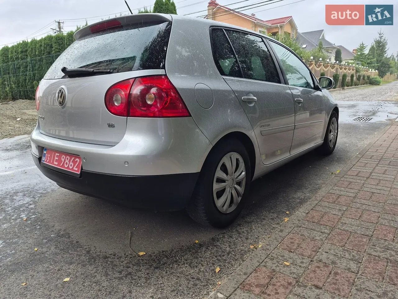 Volkswagen Golf 2009 photo 4