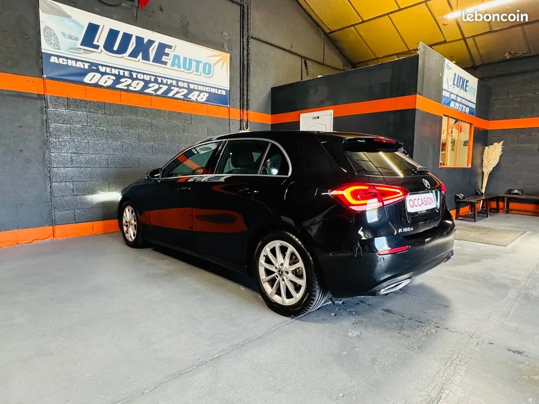 Mercedes-Benz A-Class 2020 photo 2