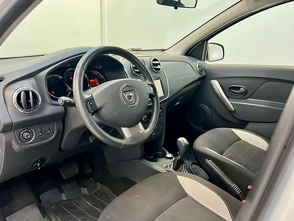 Dacia Sandero Stepway 2016 photo 5