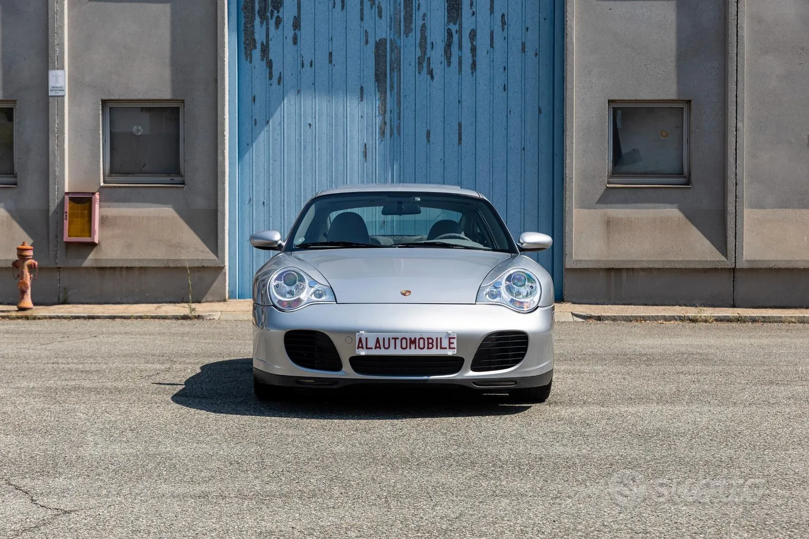 Porsche 911 2002 photo 4