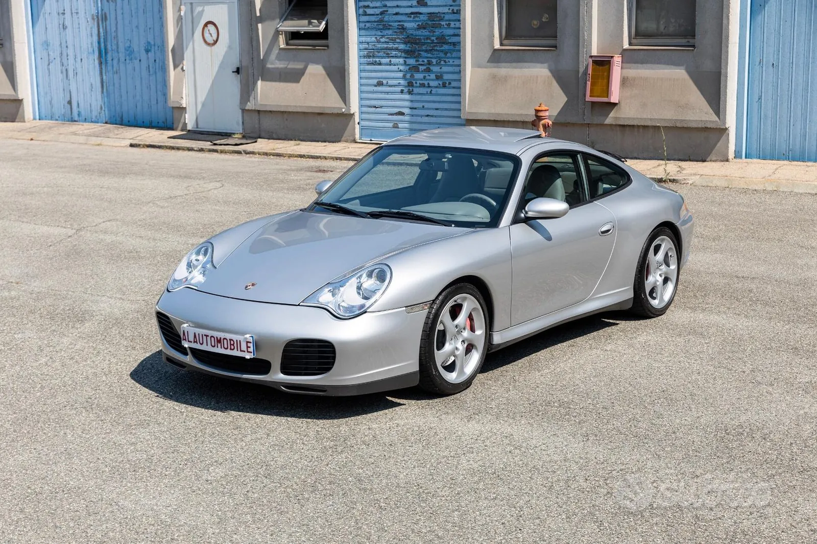Porsche 911 2002 photo 5