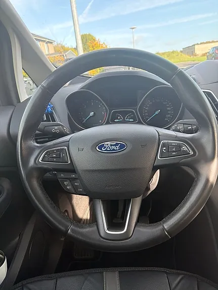 Ford C-Max 2015 photo 5