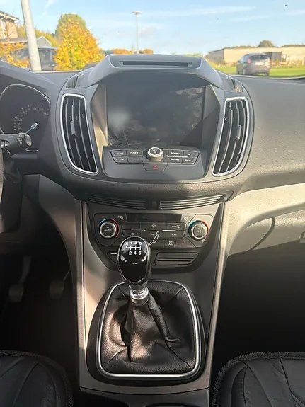 Ford C-Max 2015 photo 4