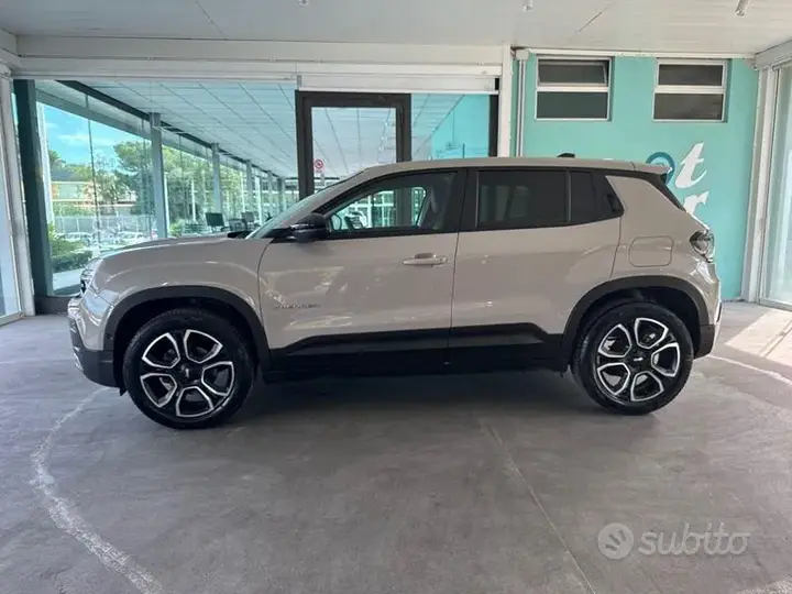 Jeep Avenger 2025 photo 2