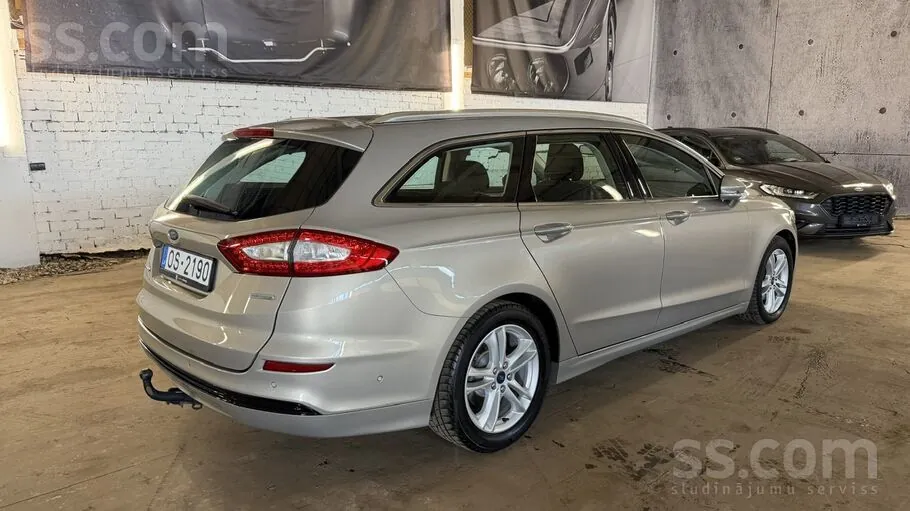 Ford Mondeo 2015 photo 3