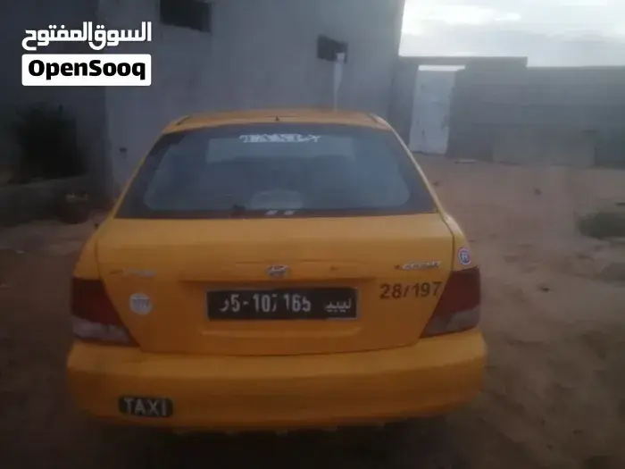 Hyundai Verna 2002 photo 4