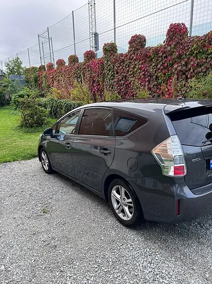 Toyota Prius 2013 photo 3