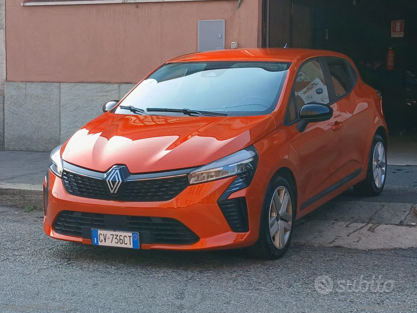 Renault Clio 2024 photo 3