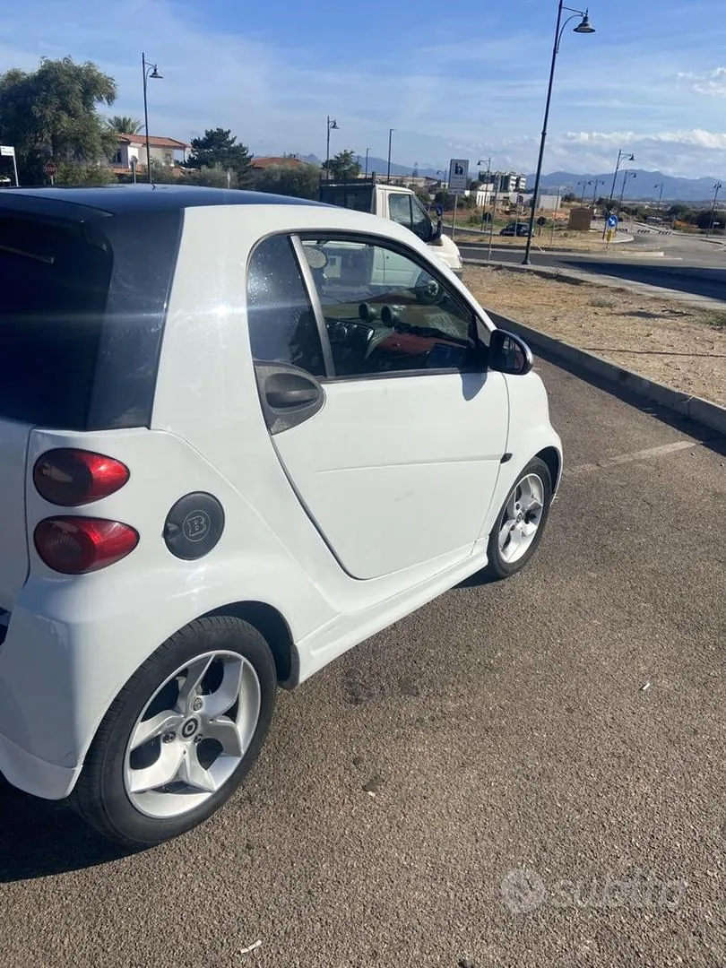 Smart Fortwo 2010 photo 2