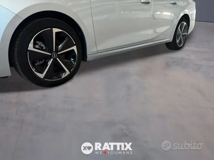 Opel Astra 2026 photo 4