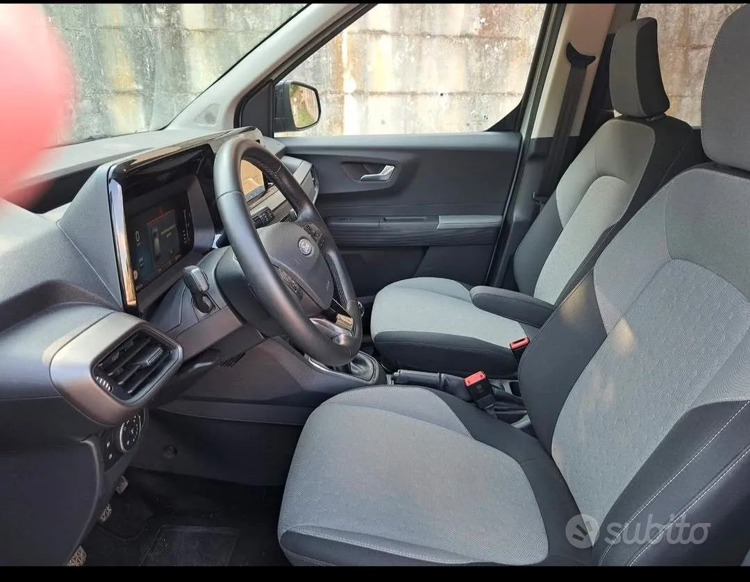Ford Tourneo Courier 2025 photo 5