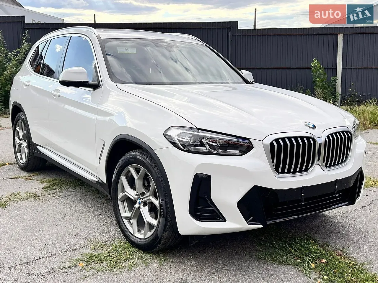 BMW X3 2021 photo 2