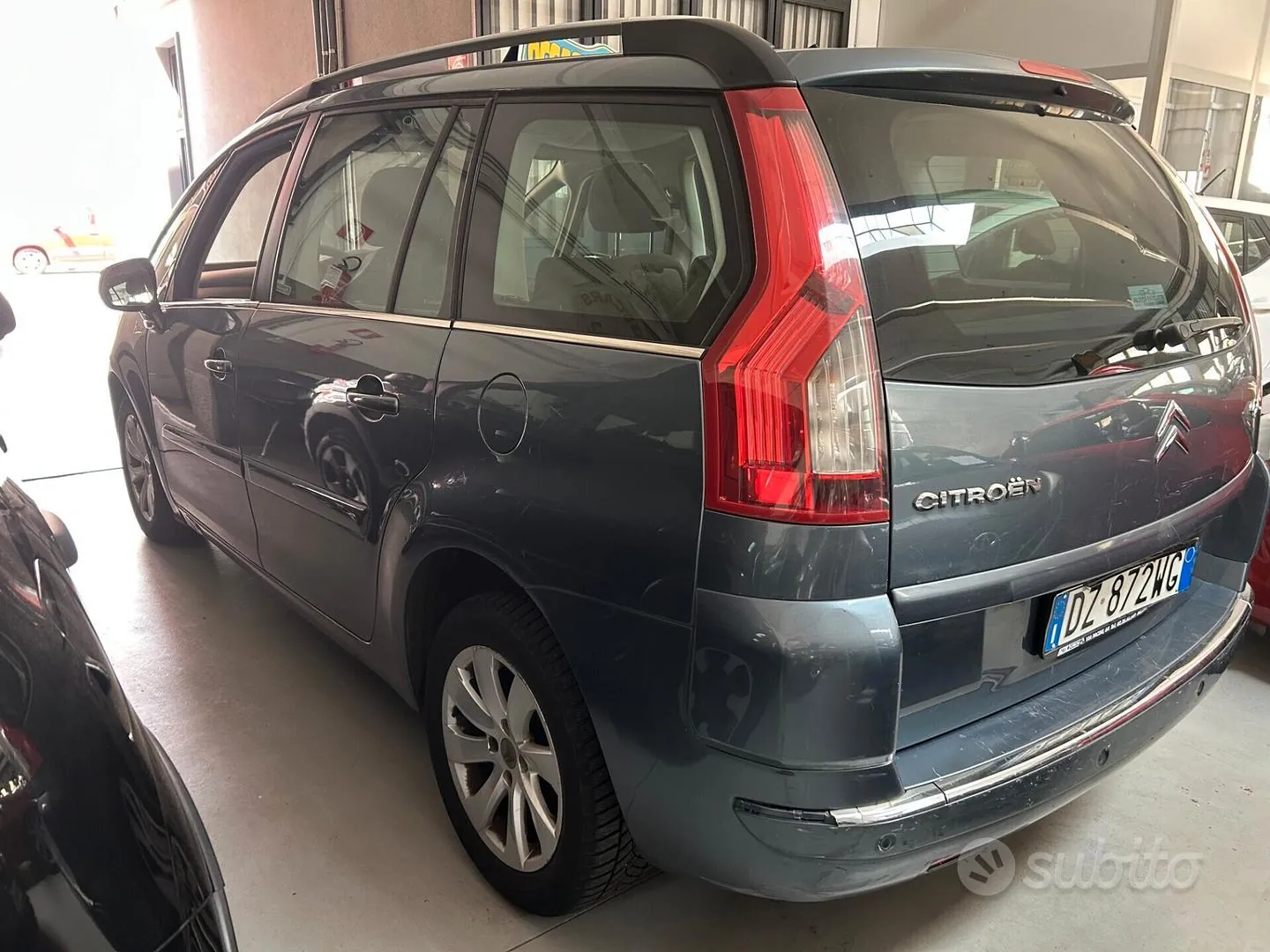 Citroen C4 Grand Picasso 2010 photo 3