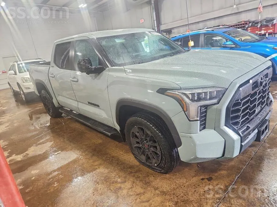 Toyota Tundra 2025 photo 3