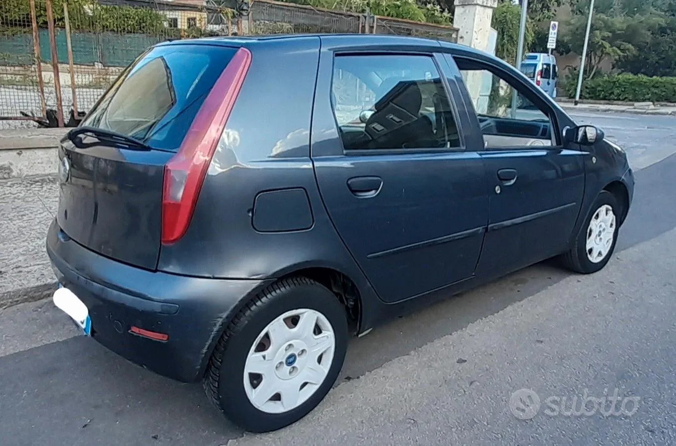 Fiat Punto 2005 photo 3