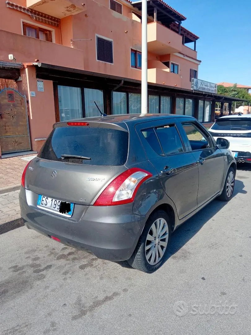 Suzuki Swift 2013 photo 2
