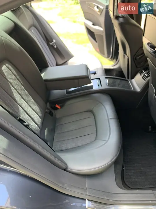 Mercedes-Benz Cls 2016 photo 2