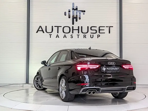 Audi A3 2019 photo 2