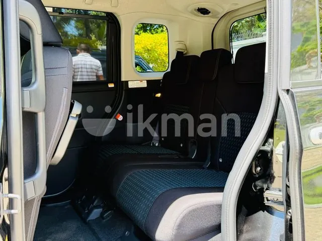 Toyota Roomy 2024 photo 4