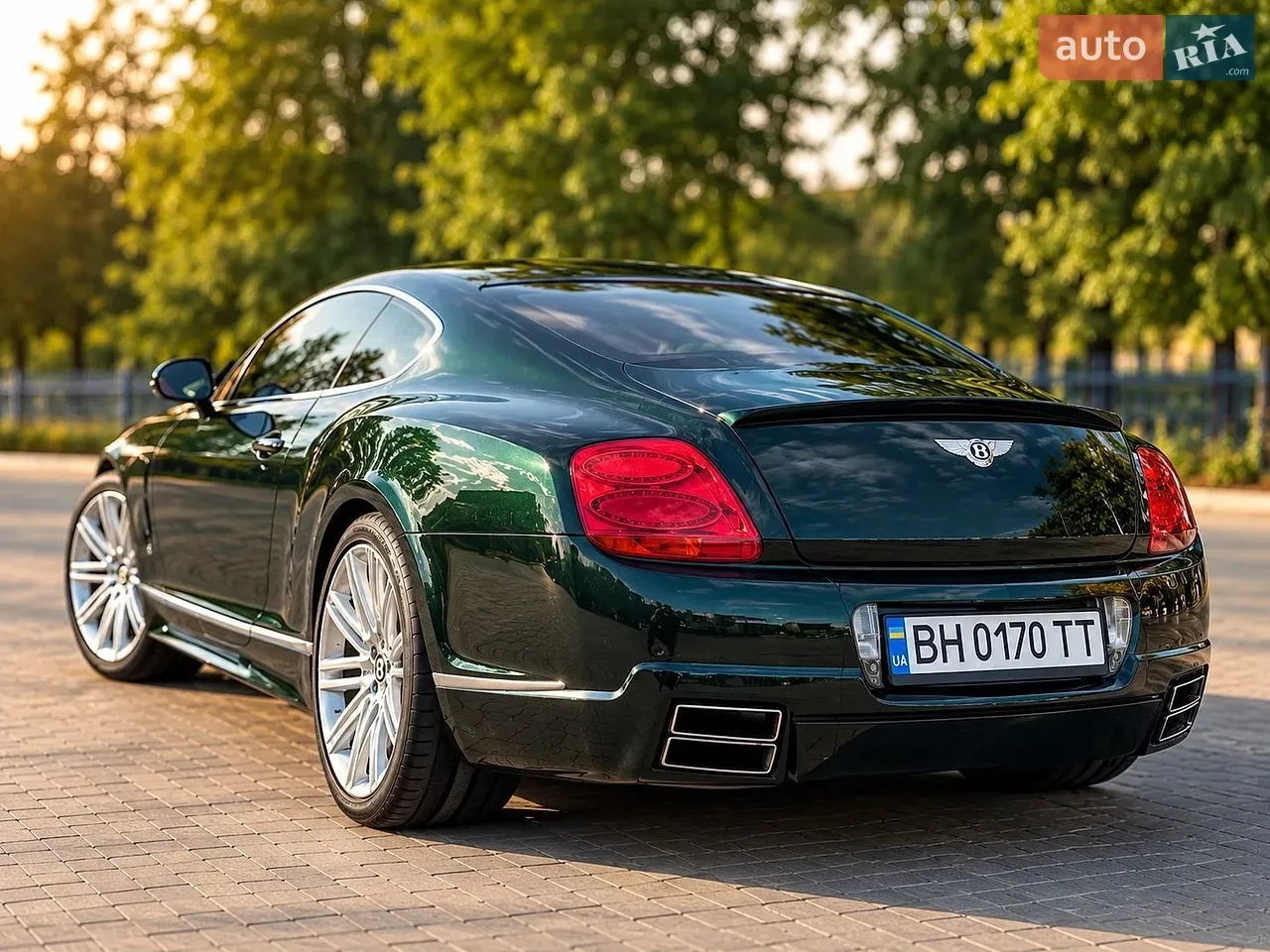 Bentley Continental Gt 2006 photo 2