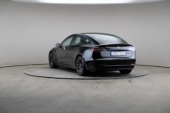 Tesla Model 3 2021 photo 2