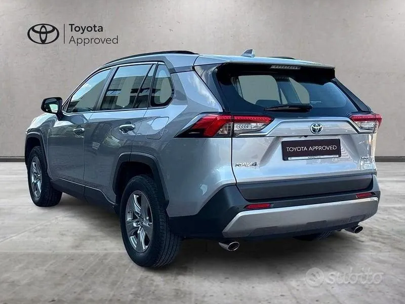 Toyota Rav4 2022 photo 3