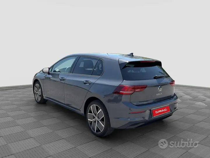Volkswagen Golf 2024 photo 3