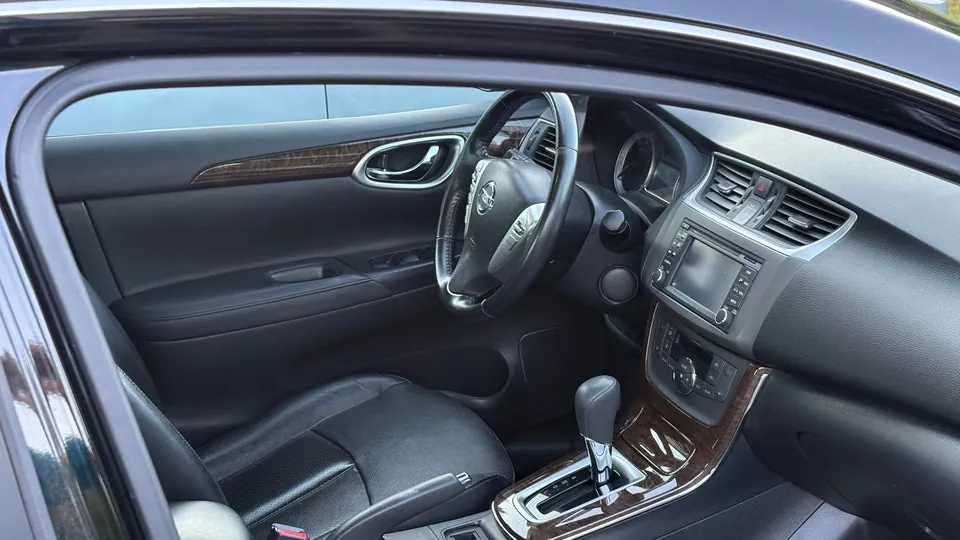 Nissan Sentra 2013 photo 3