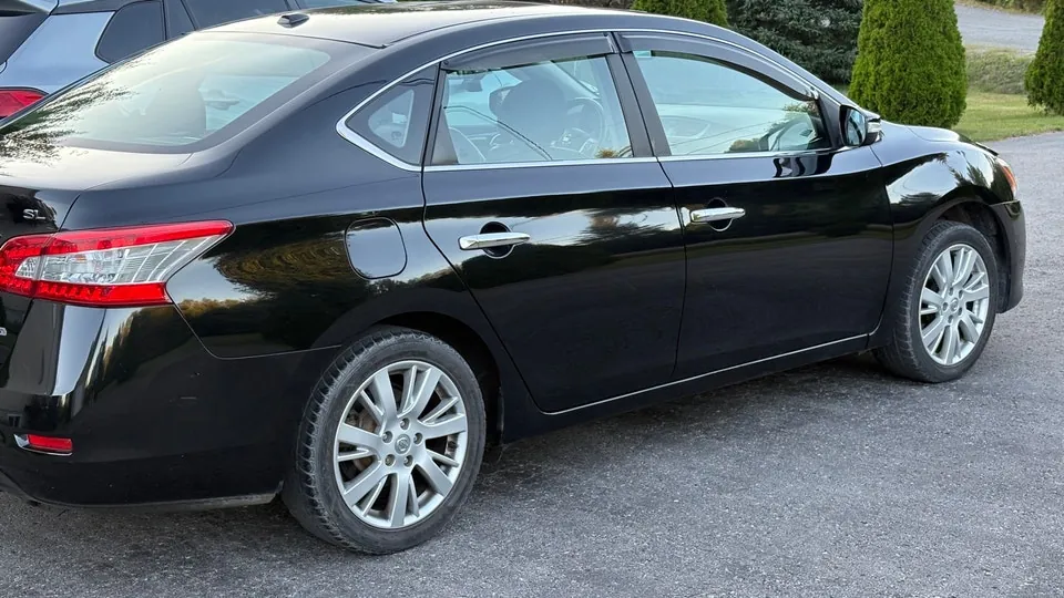 Nissan Sentra 2013 photo 2