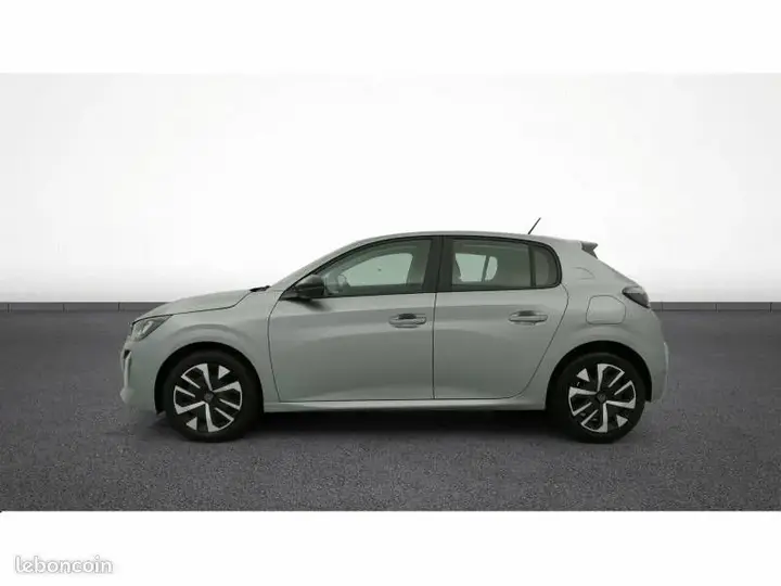 Peugeot 208 2025 photo 4